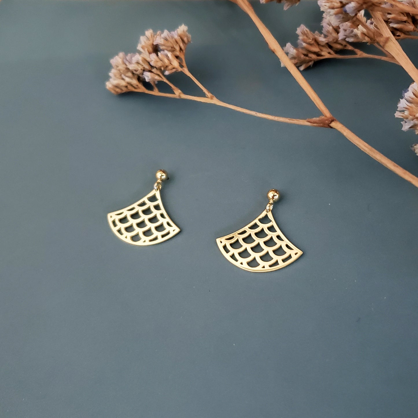 Boucles d'oreille Vague Seigaiha , argent sterling, inspiration Japon. Bijoux minimalistes.