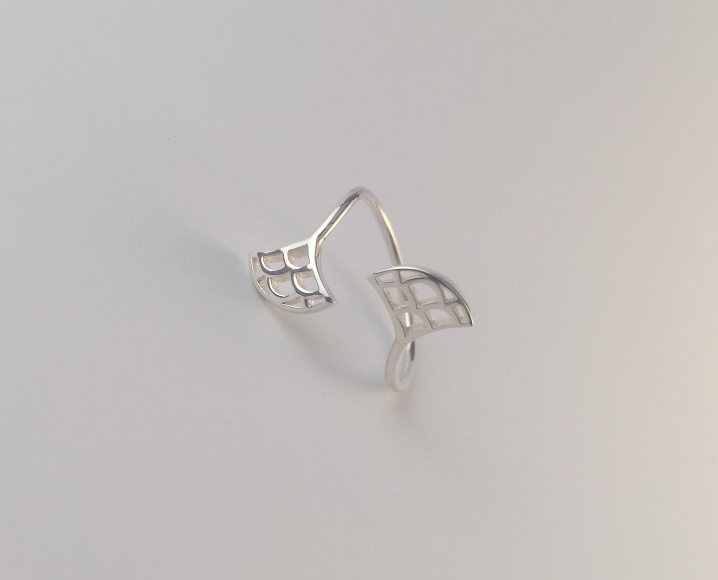 Bague double Vague Seigaiha, argent sterling, inspiration Japon. Bague ouverte.