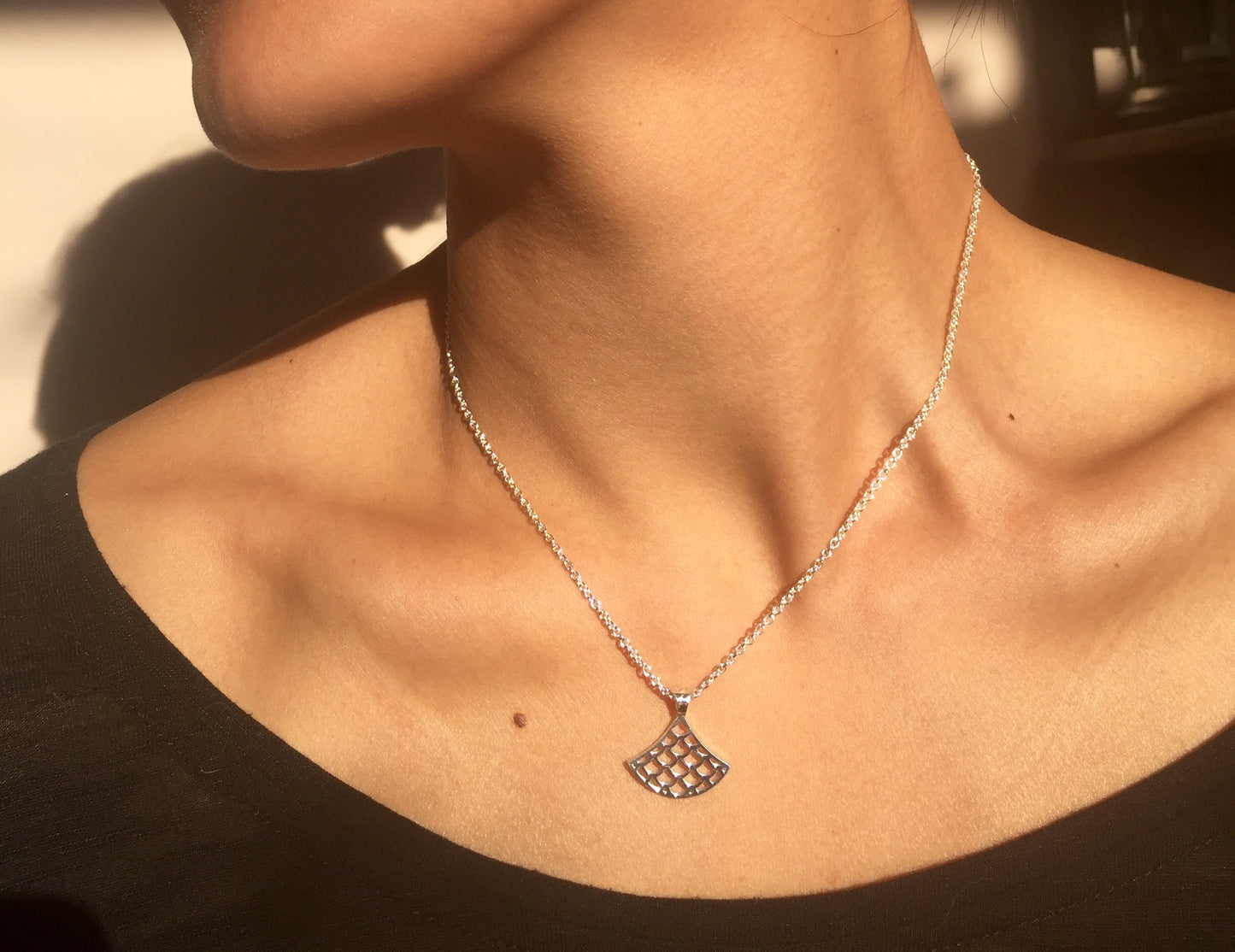 Collier Vague Seigaiha, Pendentif argent sterling avec chaîne, inspiration Japon