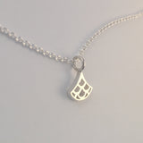 Collier Vague Seigaiha, mini pendentif argent sterling avec chaîne,  inspiration Japon. Bijou minimaliste.