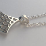 Collier Vague Seigaiha, Pendentif argent sterling avec chaîne,  inspiration Japon